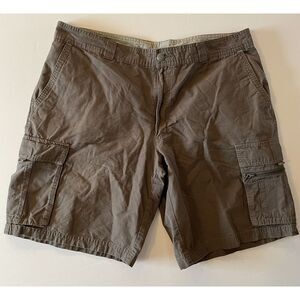 Columbia Men's Tan Cargo Shorts 40